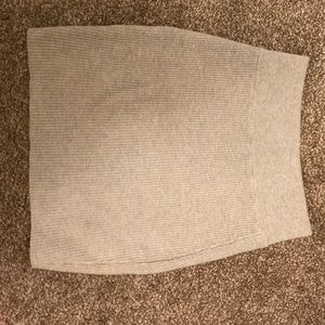 Kendal & Kylie bandage sweater skirt